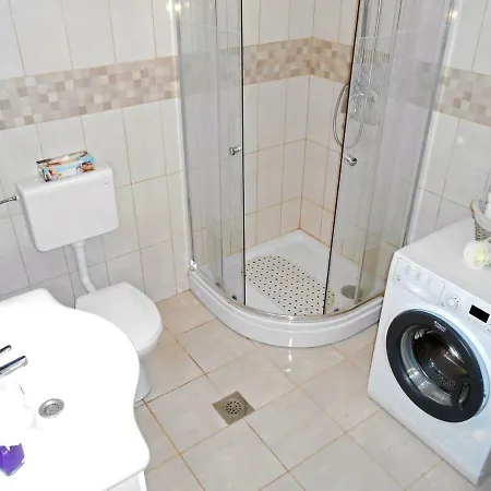 Mirela Apartment